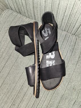 🍉Sorel Black Elastic Strap Sandals